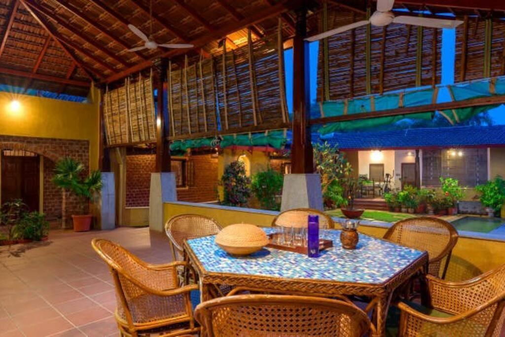 Sohana Eco Retreat Farmhouse - Karjat Chinchavli Exteriör bild